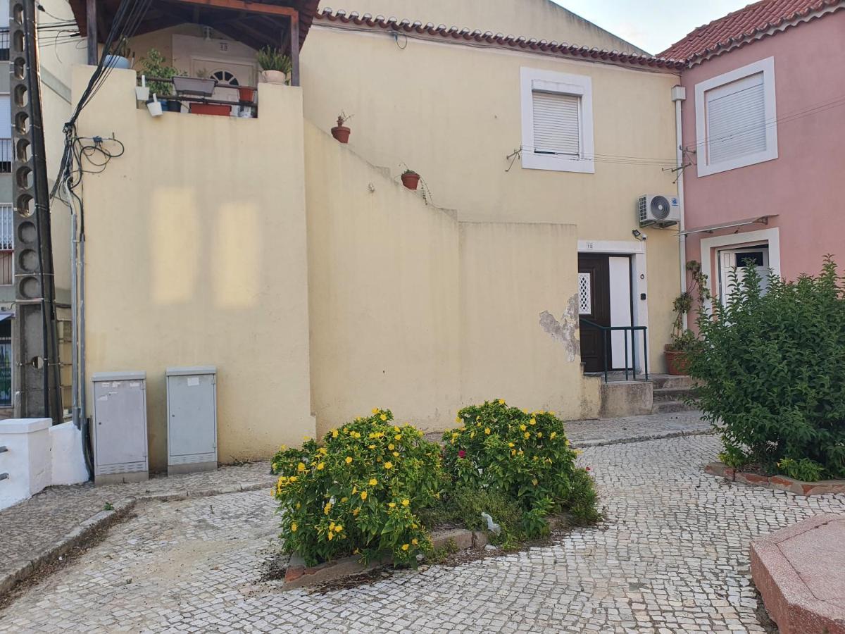 Zabava Sacavem Hotel Buitenkant foto